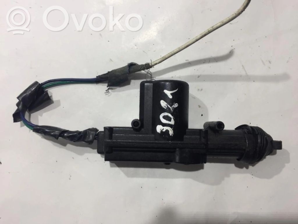 Central locking motor   932037992,932037992