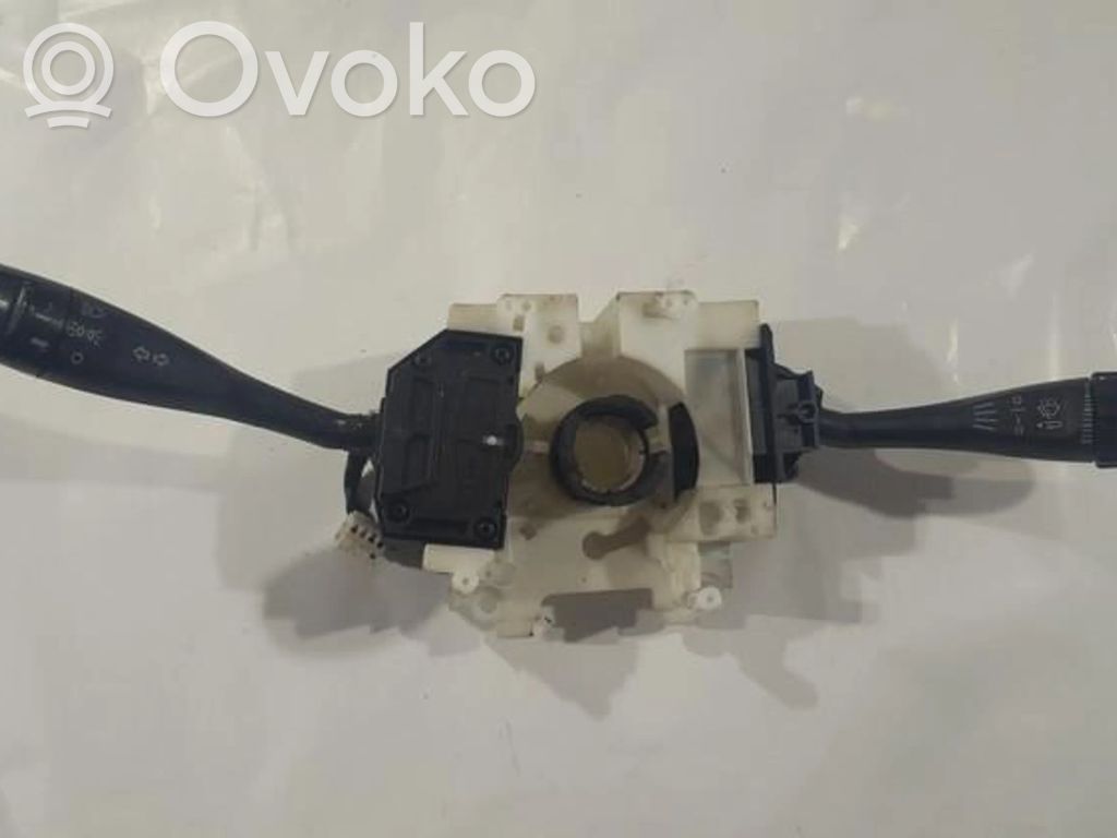 Mitsubishi Carisma Leva/interruttore dell’indicatore di direzione e tergicristallo 