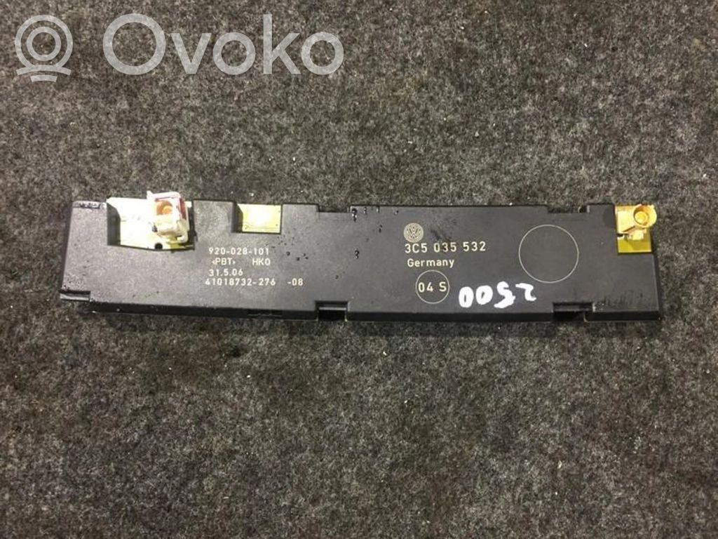 Volkswagen PASSAT B6 Unitate control antenă 
