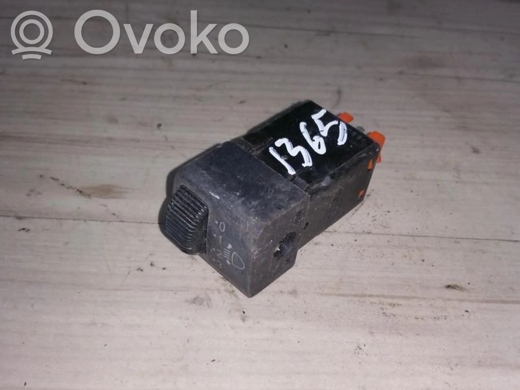 Headlight level height control switch   4410775,5501580,4410775,5501580
