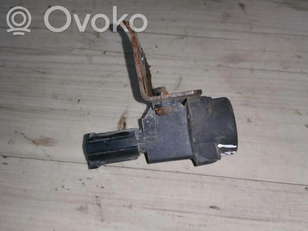 Renault Laguna I Wyłącznik wstrząsowy / uderzeniowy odcinający dopływ paliwa 