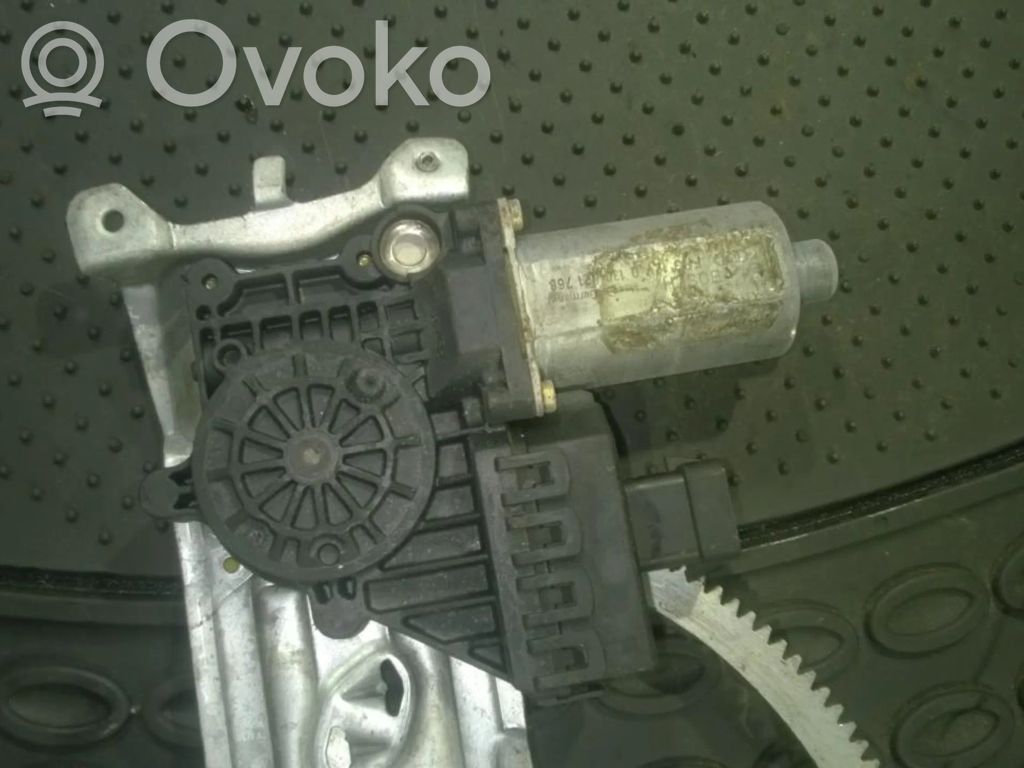 Silnik regulatora szyby drzwi przednich   90521881,0130821768,0110004329,0130821768,124353,90521881