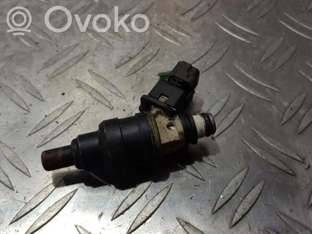 Hyundai Elantra Inyector de combustible 