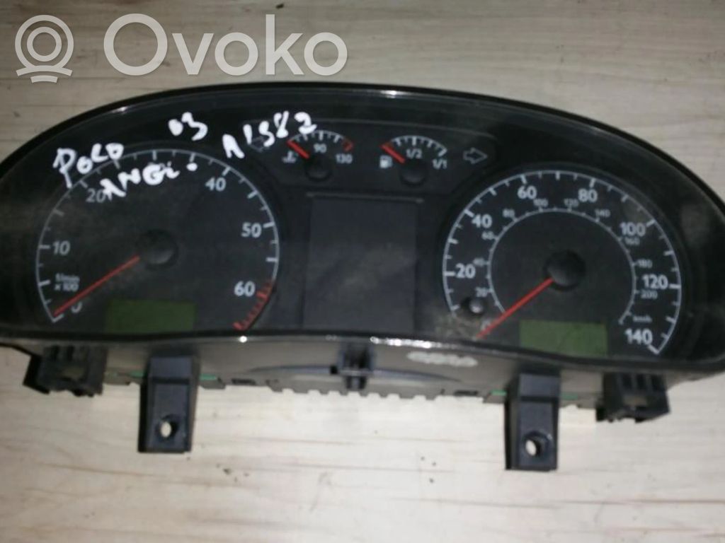 Volkswagen Polo Vitezometru (grup de instrumente) 