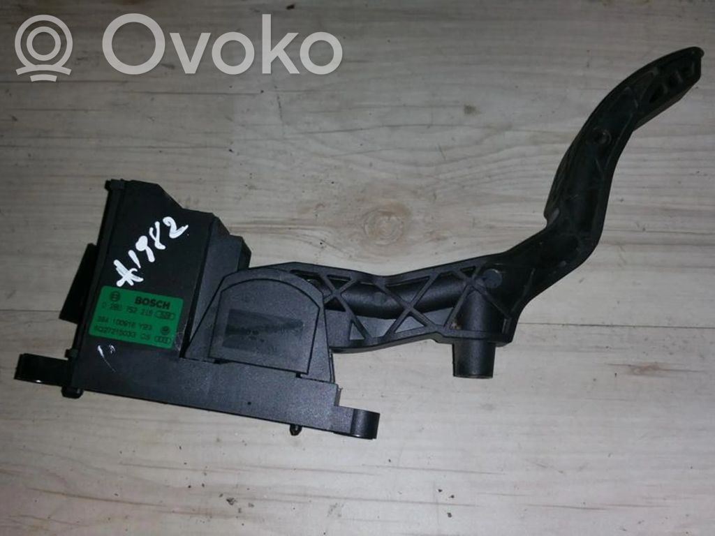 Pedală accelerație   0280752219,384100916YB3,0280752219,384100916YB3,6Q2721503G