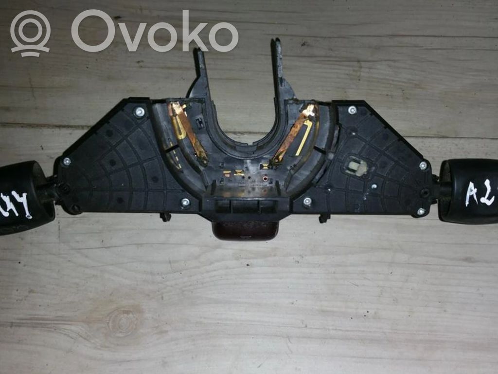 Commodo, commande essuie-glace/phare   95VW13335ABW,95VW13335ABW,01530010,7M0953503F,95VW13335ABW,95VW13335ABW