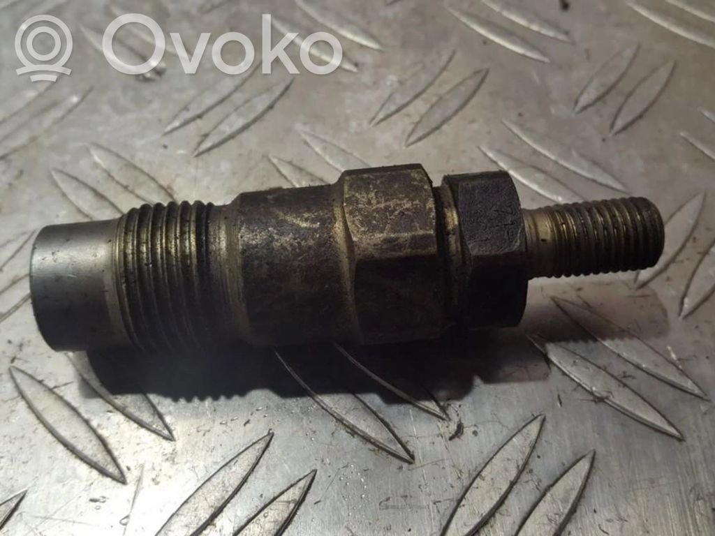 Inyector de combustible   71B1361,71B1361