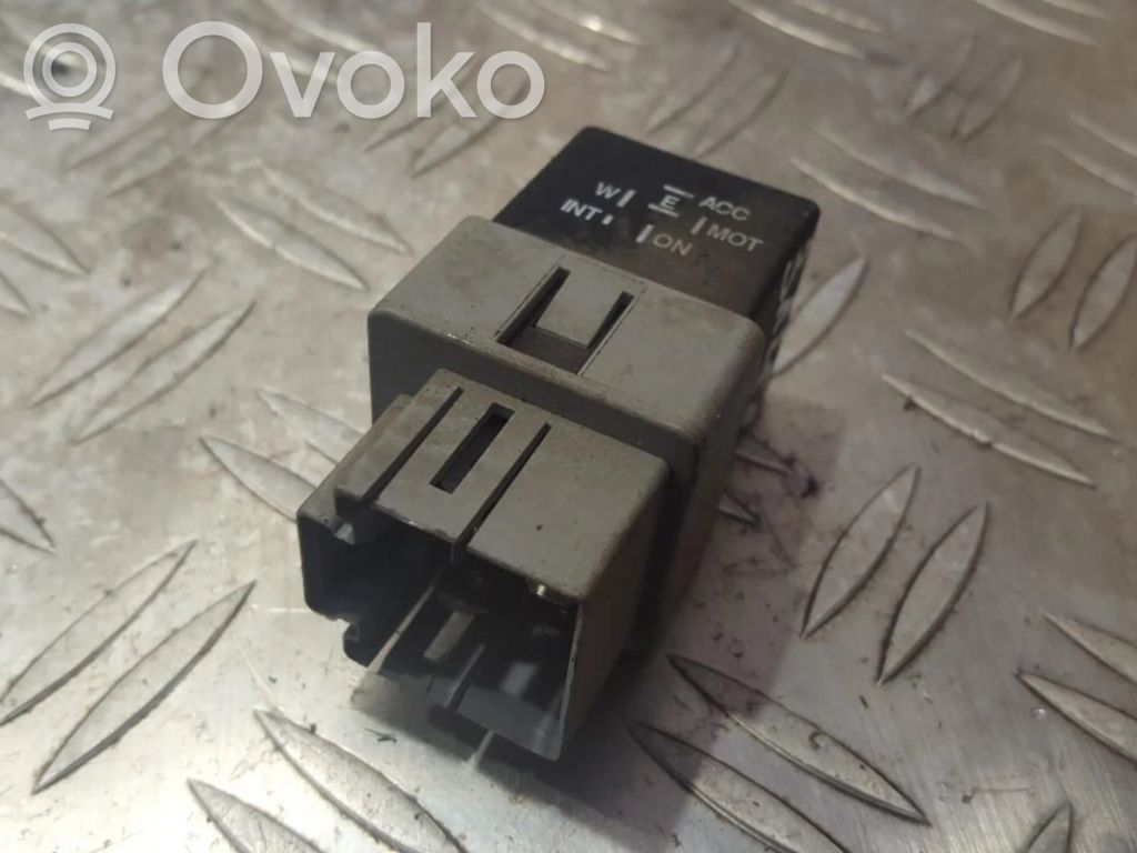 Mitsubishi Carisma Altri relè 