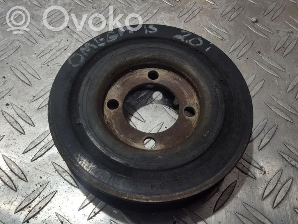 Opel Omega B1 Riemenscheibe 