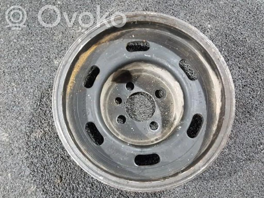 Volkswagen Golf III Kampiakselin vauhtipyörä 