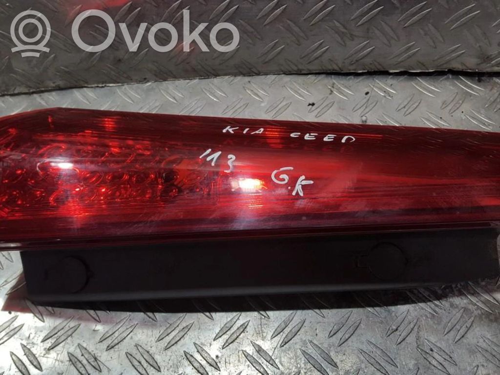 KIA Ceed Luci posteriori 