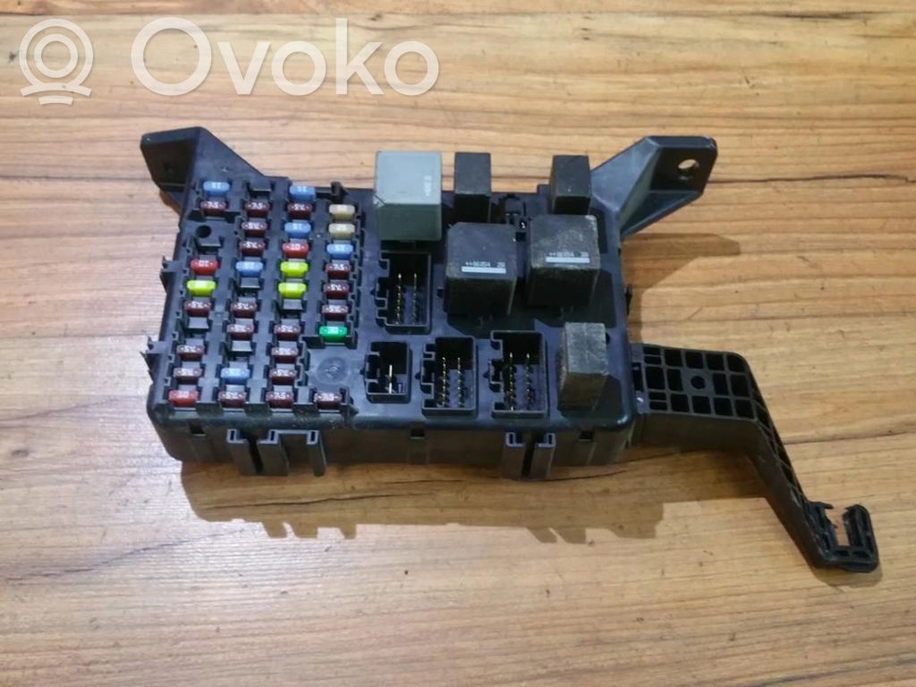 Ford Mondeo Mk III Set cutie siguranțe 