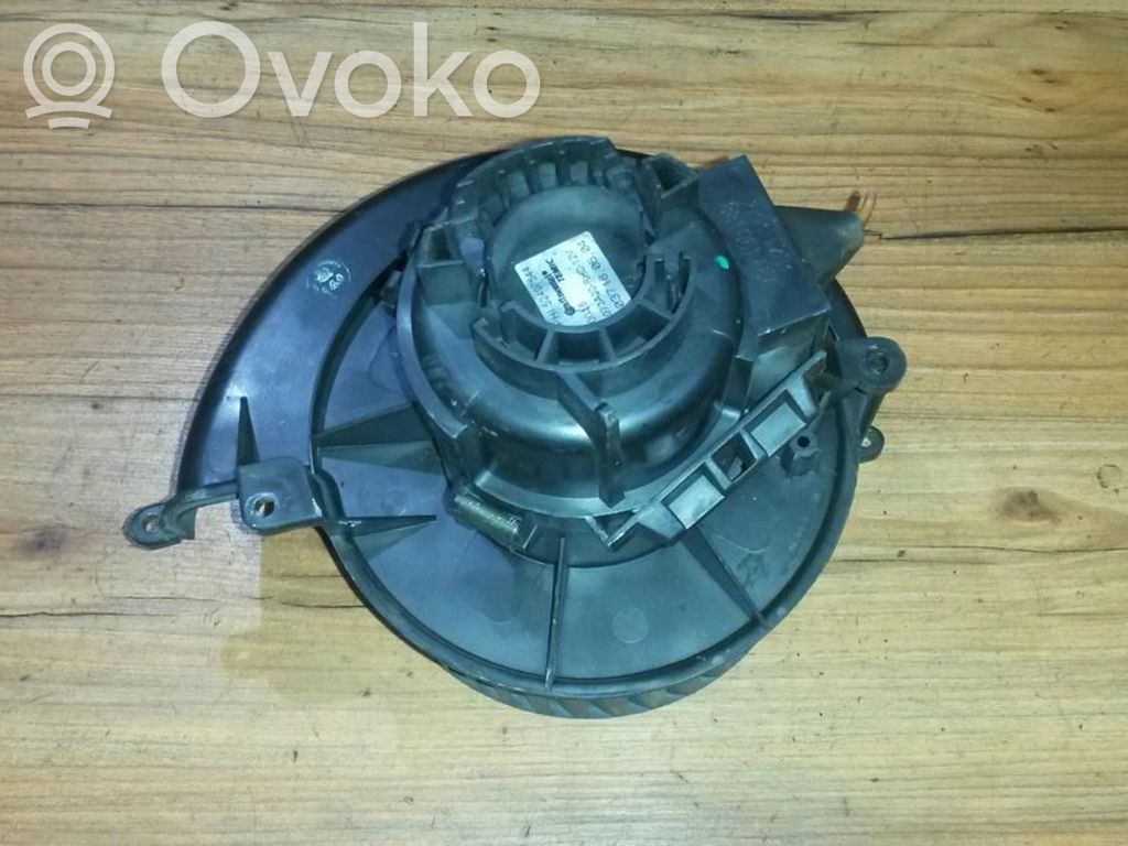 Opel Astra H Lämmittimen puhallin 