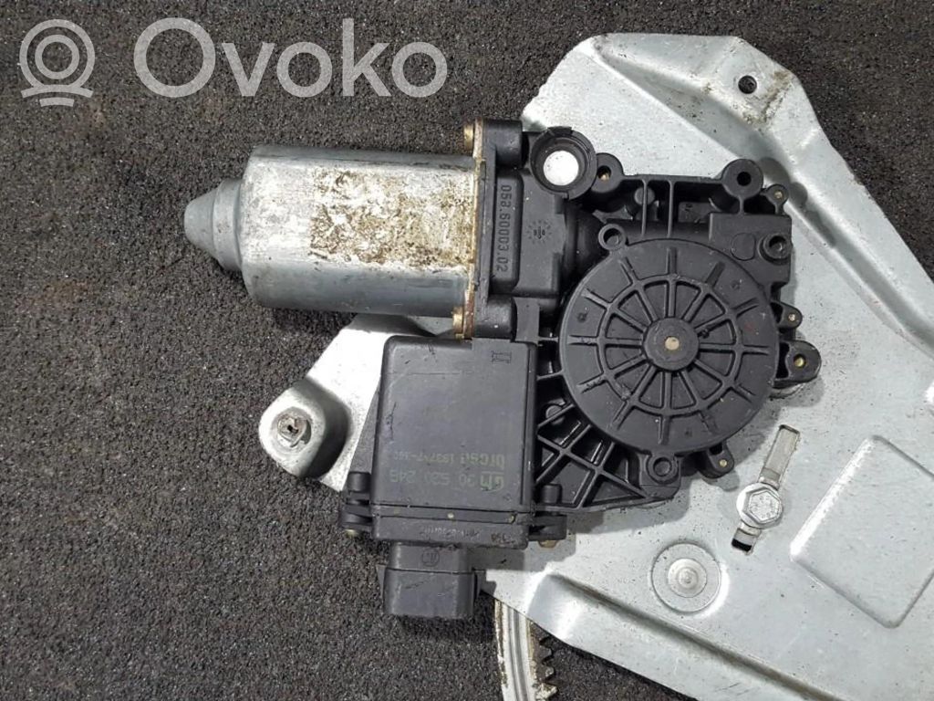 Opel Omega B1 Silnik regulatora szyby drzwi przednich 