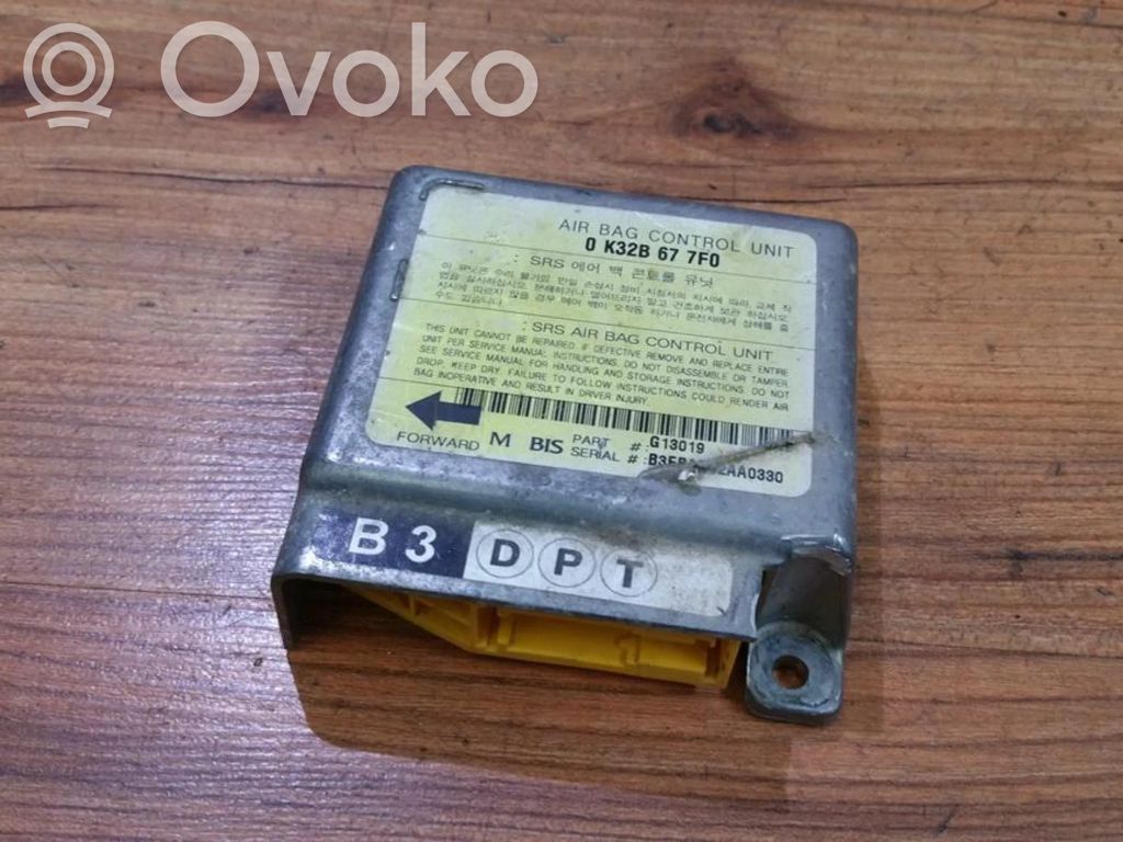Unitate/modul de comandă airbaguri   0K32B677F0,0K32B677F0