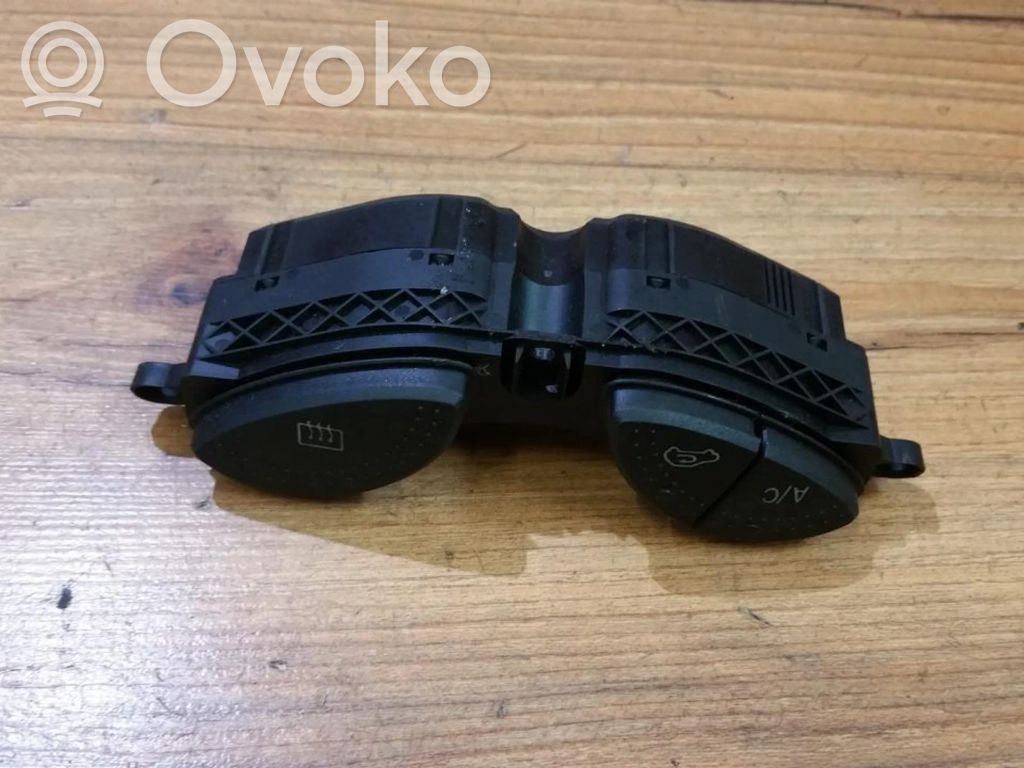 Ford Focus Comutator încălzire parbriz/lunetă