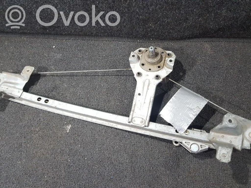 Opel Omega B1 Regulador con motor de la ventanilla de la puerta corredera
