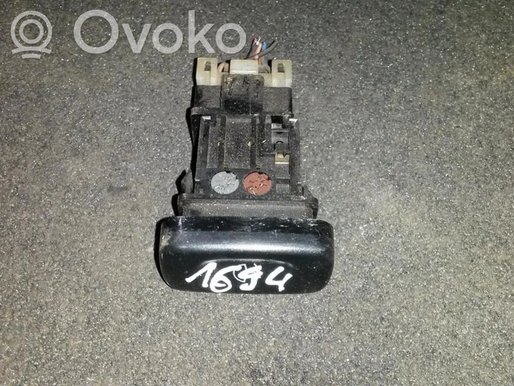 Nissan Primera Interruttore fendinebbia 