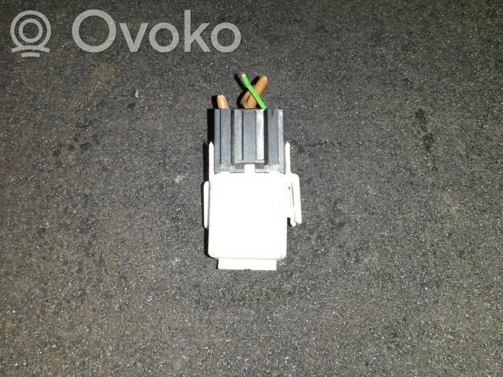 Alte relee   61368373700,V23134K59X312,61368373700,V23134K59X312