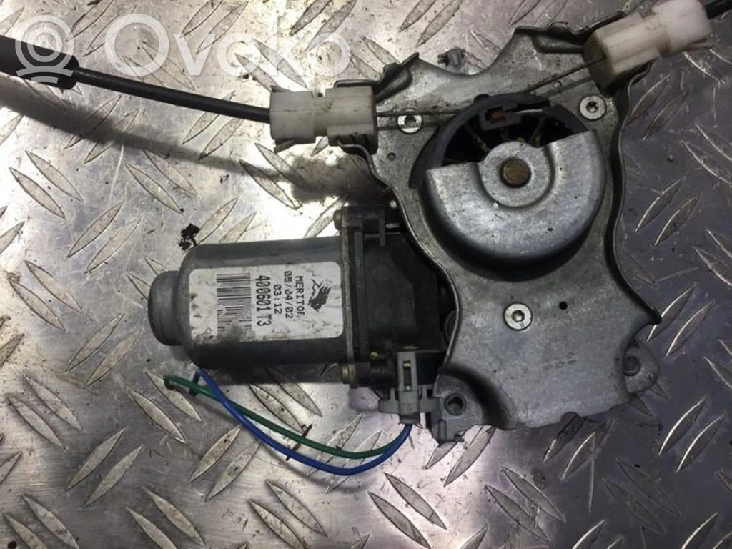 Nissan Almera Motorino alzacristalli della portiera anteriore