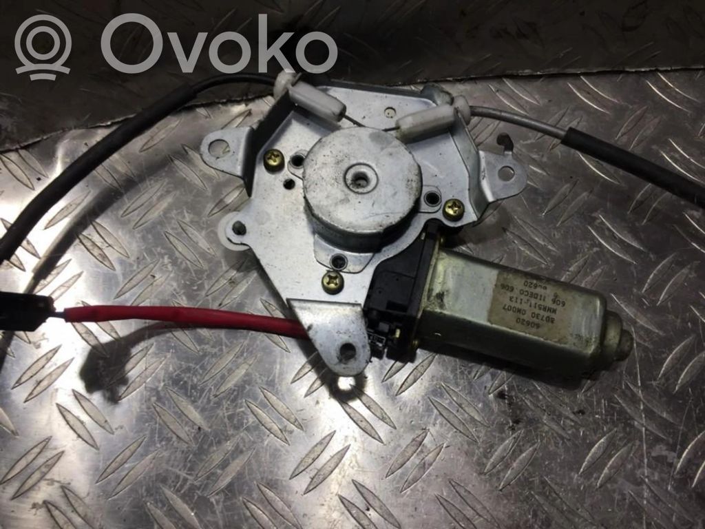 Nissan Almera Silnik regulatora szyby drzwi przednich 