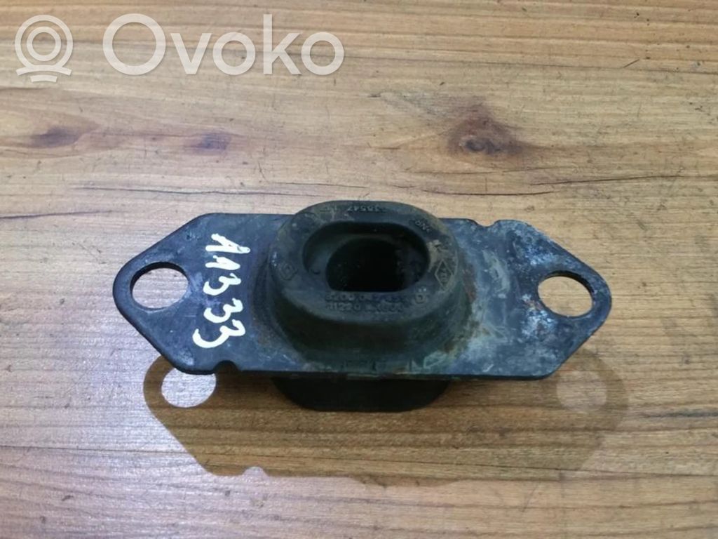 Engine mount bracket   8200042455,11220AX600,11220AX600,8200042455
