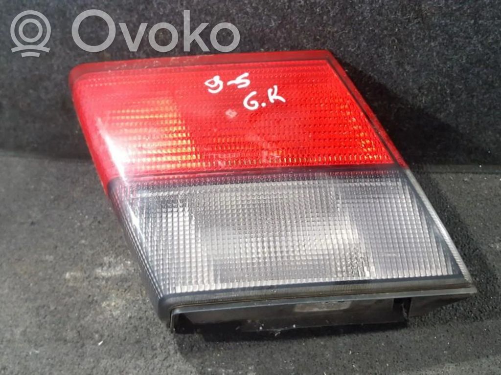 Tailgate rear/tail lights