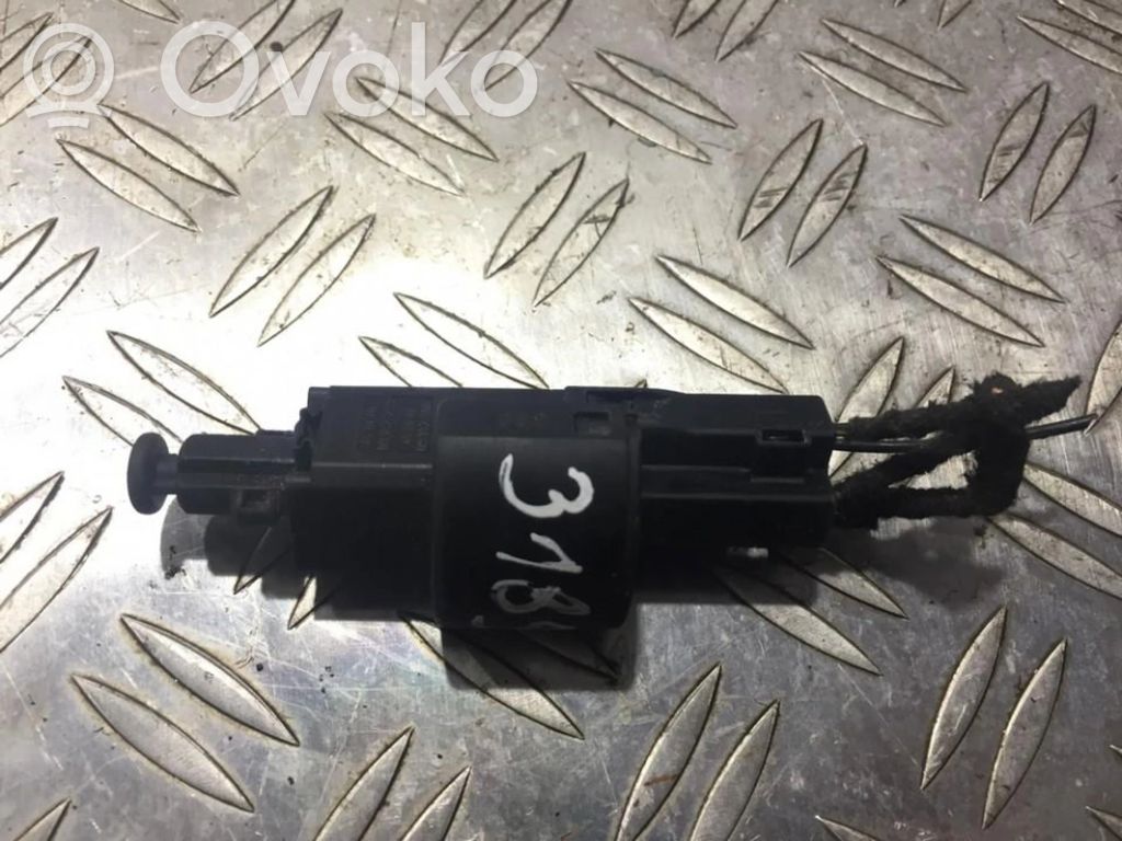 Opel Vectra B Czujnik pedału hamulca / stopu 