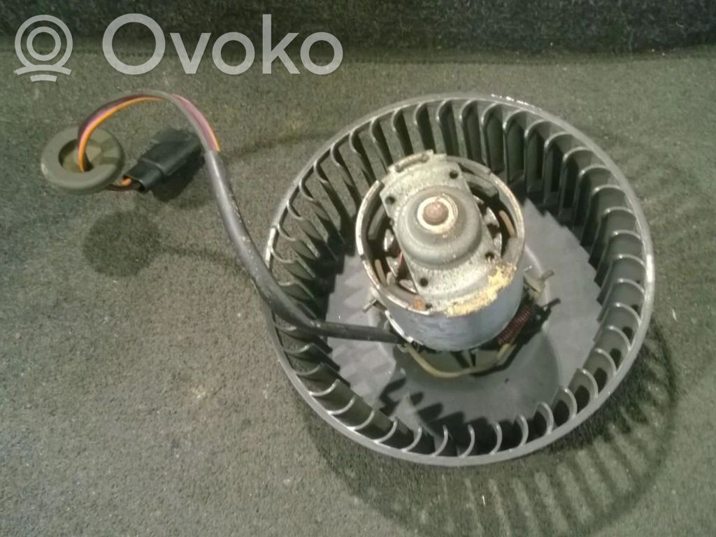 Ford Fiesta Ventilator aerotermă 