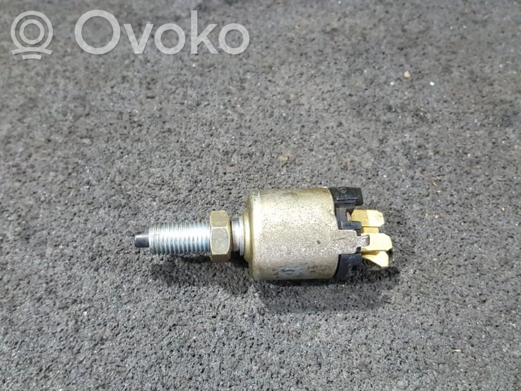Interruptor sensor del pedal de freno