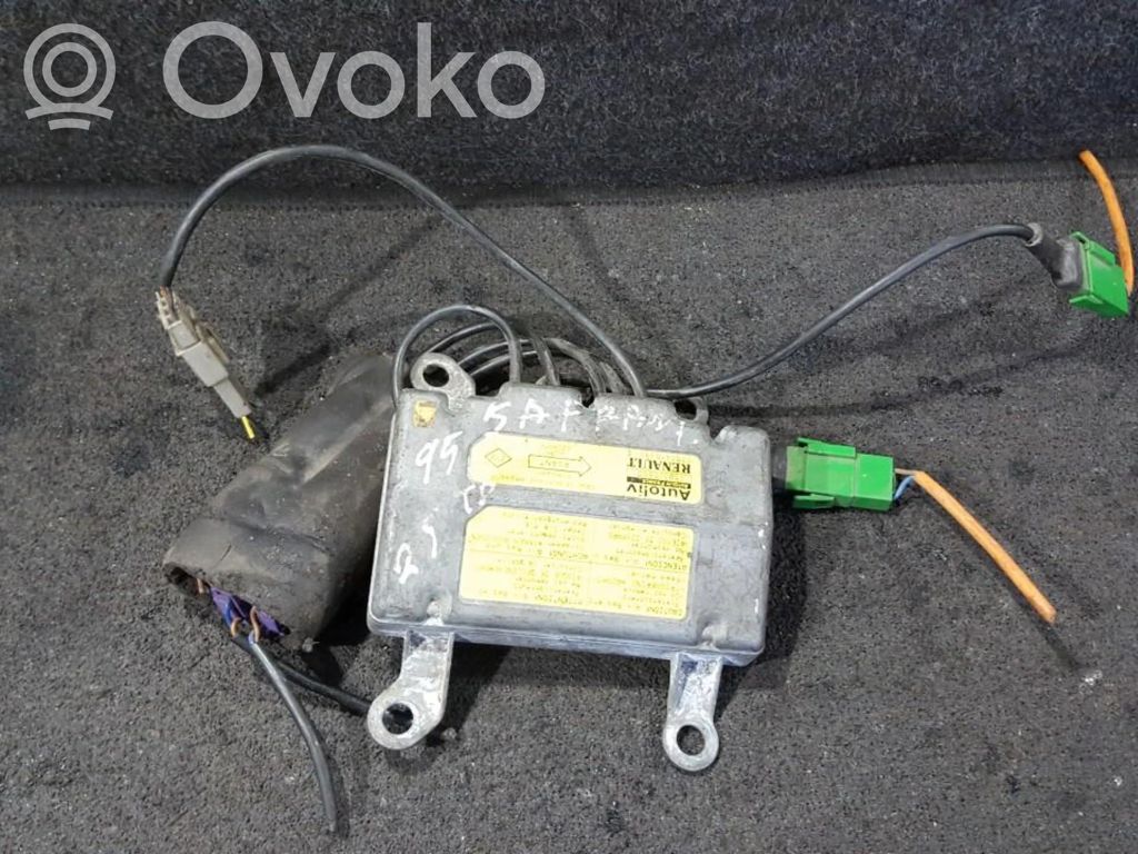 Renault Safrane Airbagsteuergerät