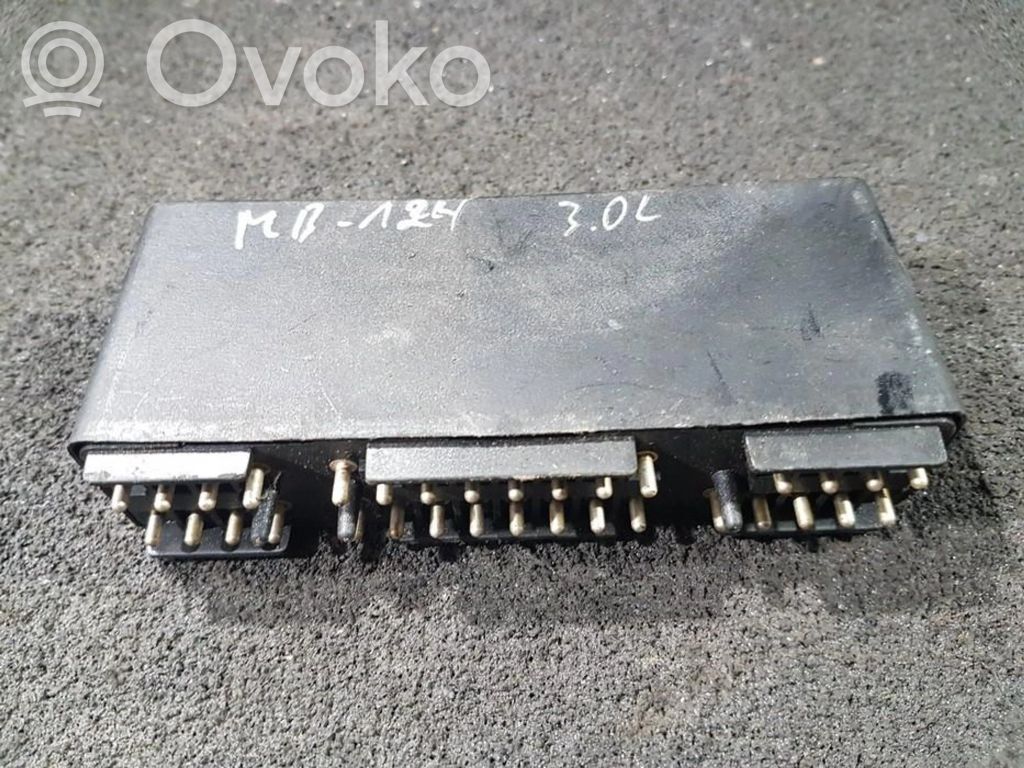 Mercedes-Benz E W124 Autres unités de commande / modules 