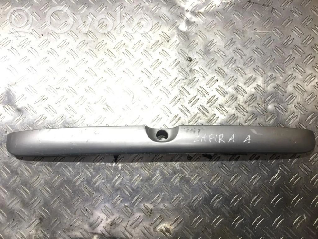 Éclairage de plaque d'immatriculation   90585933,90585933