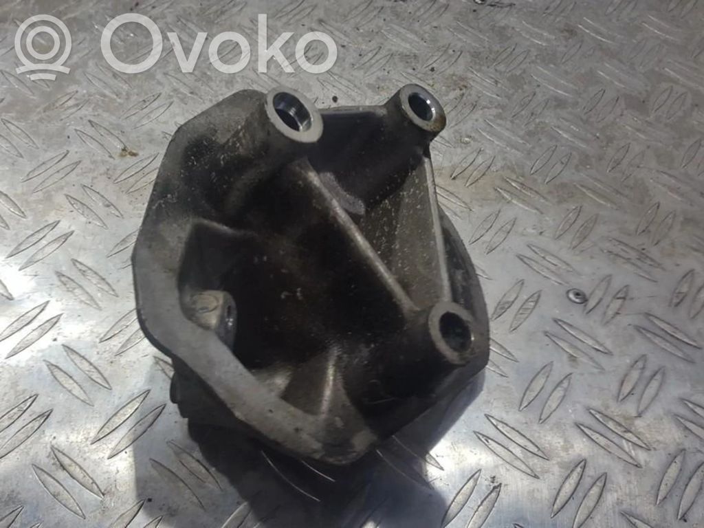 Engine mounting bracket   9638557080,9638557080