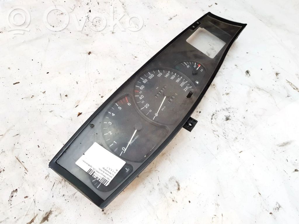 Opel Omega B1 Speedometer (instrument cluster) 