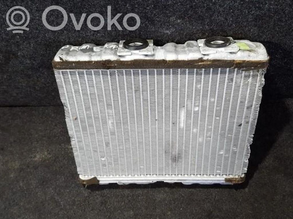 Radiator aerotermă