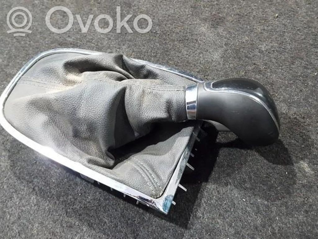 Opel Astra J Alte piese de interior 