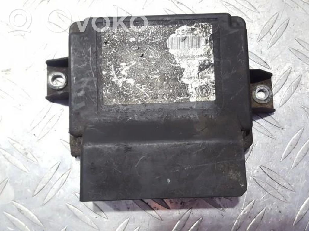 Volkswagen PASSAT B6 Unidad de control/módulo PDC de aparcamiento 