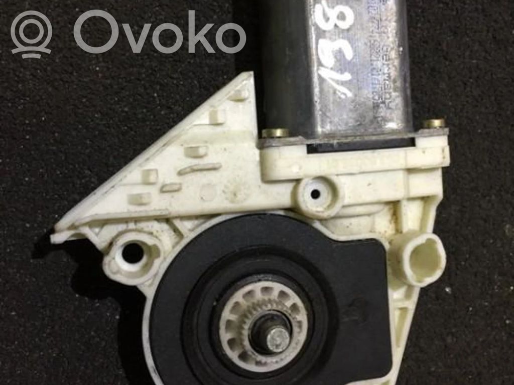 Seat Toledo II (1M) Motorino alzacristalli della portiera anteriore