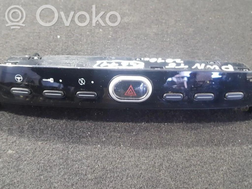 Fiat Punto (188) Comutator lumini pericol 