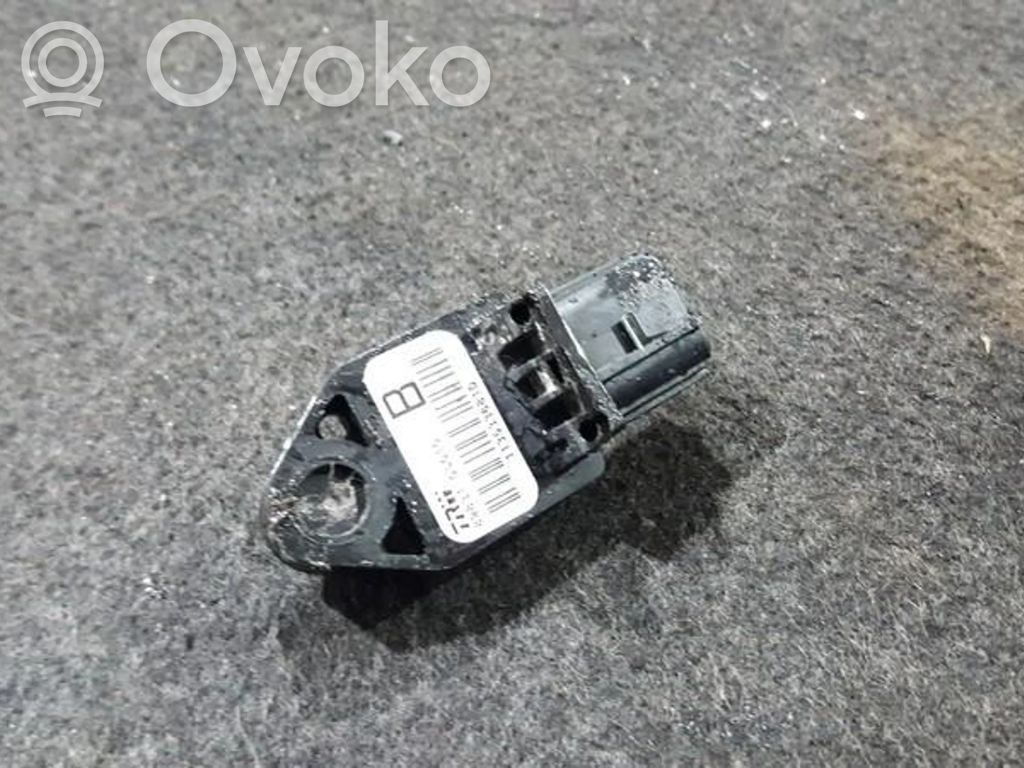 Toyota Avensis T250 Czujnik uderzenia Airbag
