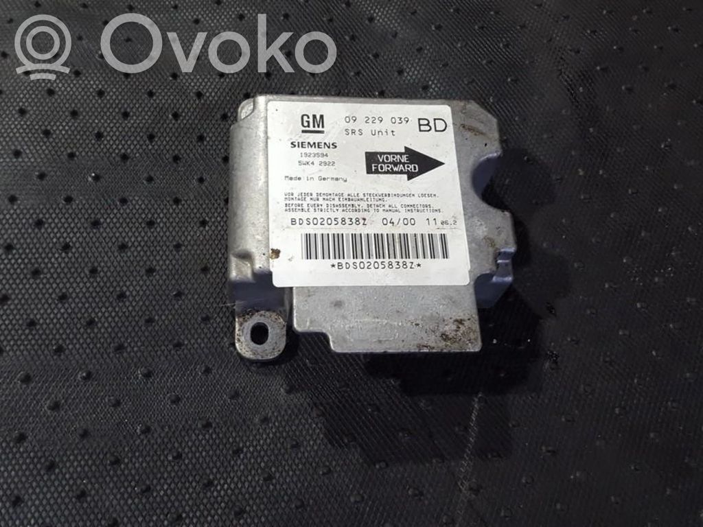 Opel Vectra B Unitate/modul de comandă airbaguri 