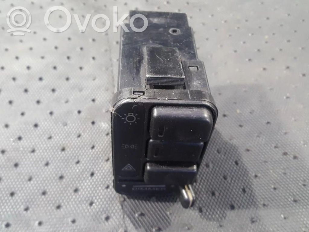 Chrysler Voyager Botón interruptor de luz de peligro 