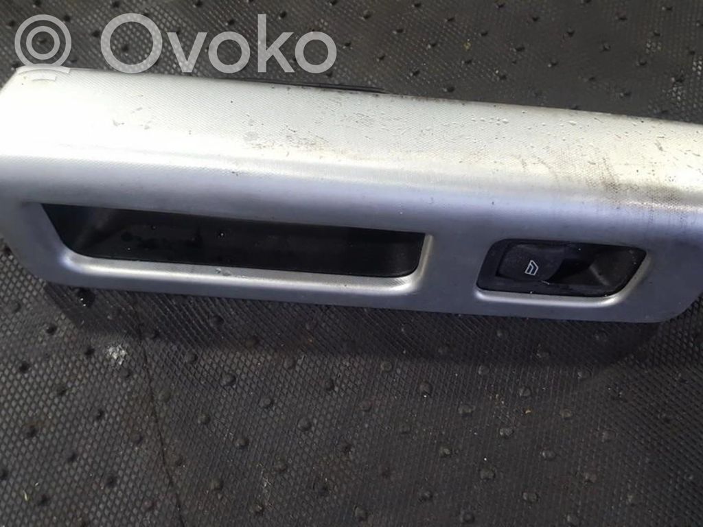 Interruptor del elevalunas eléctrico