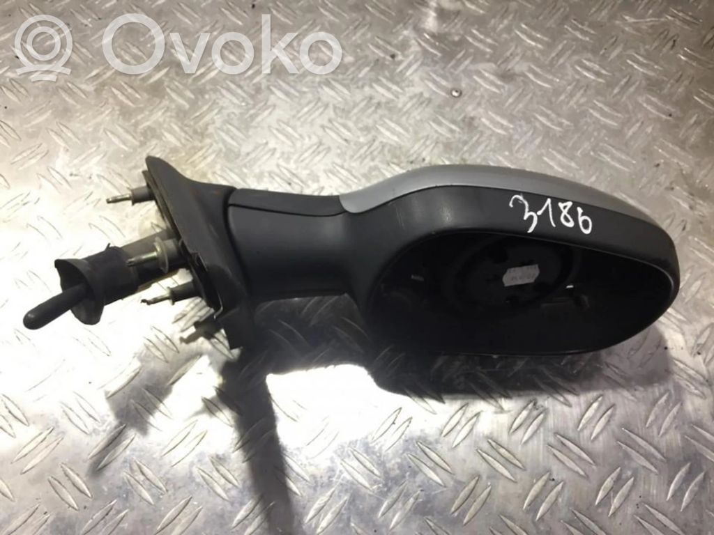 Renault Megane I Specchietto retrovisore elettrico portiera anteriore 