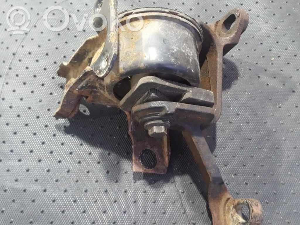 Ford Mondeo MK II Moottorin kiinnikekorvake