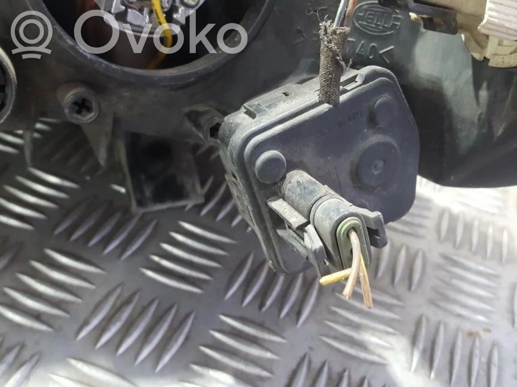 Opel Omega B1 Motorino di regolazione assetto fari 