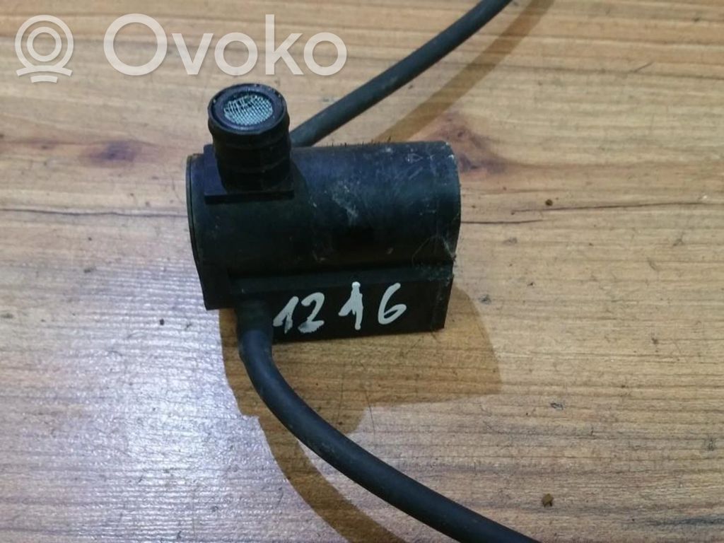 Pompa spryskiwacza szyby przedniej / czołowej   67483,67483