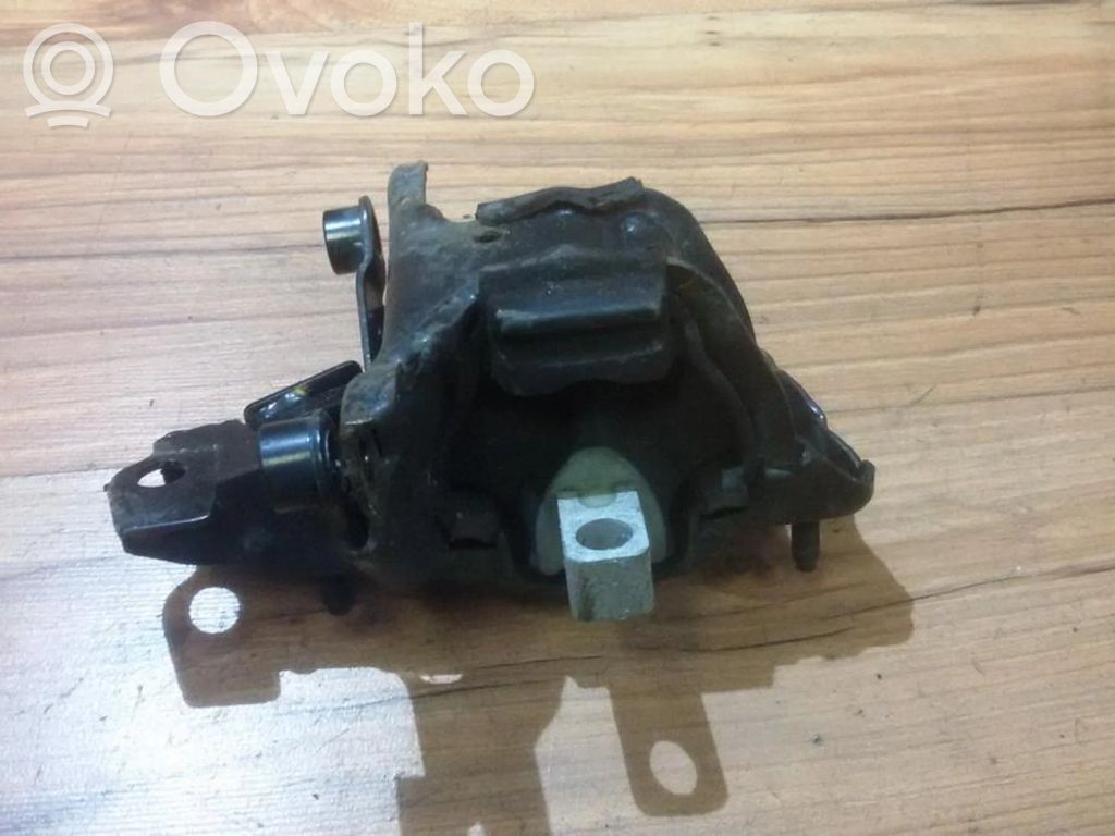 Skoda Fabia Mk1 (6Y) Supporto di montaggio del motore 
