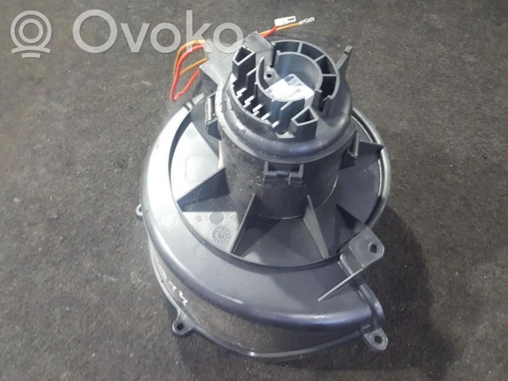 Opel Astra H Ventola riscaldamento/ventilatore abitacolo 